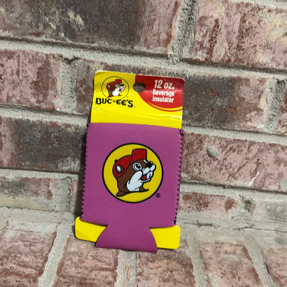 Bucees logo pink 12 ounce beverage insulator